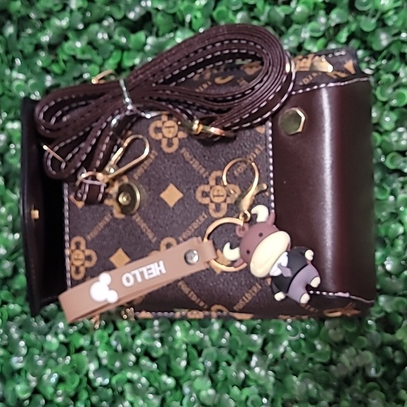 NWOT, Mini Crossbody Handbag - Picture 7 of 8